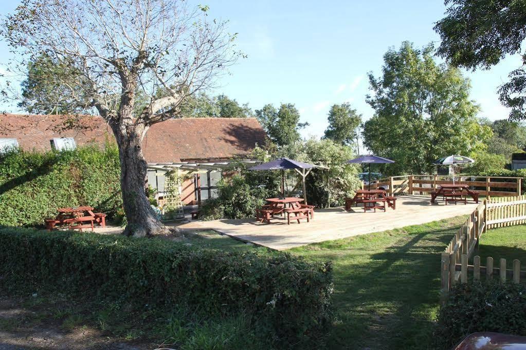 The May Garland Inn Hellingly Zewnętrze zdjęcie