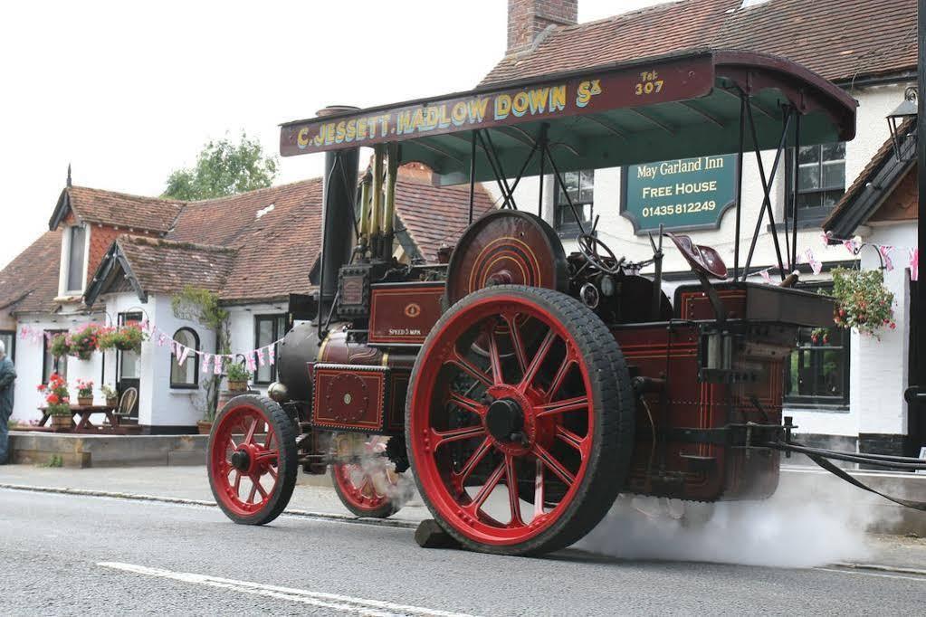 The May Garland Inn Hellingly Zewnętrze zdjęcie